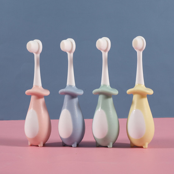 ID:928 - 0-3 years old children's toothbrush cartoon penguin shape baby toothbrush toothbrush children's soft bristle toothbrush
