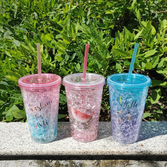 ID:923 - Summer frozen cup double-layer plastic cup cute student cola milk tea gel cup 450ml straw cup water cup